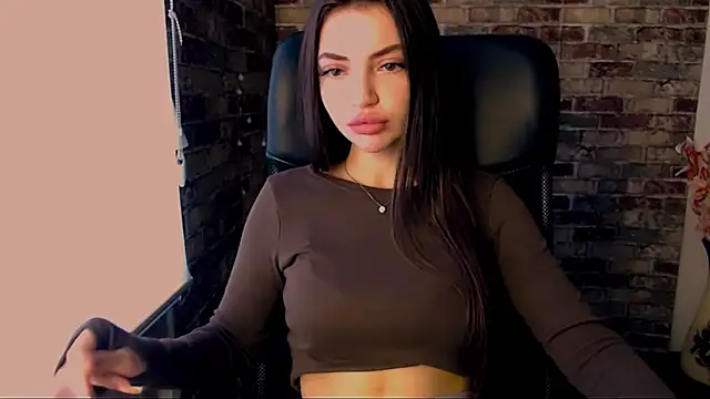 Lexi Jous online show from January 14, 2025, 1:38 pm