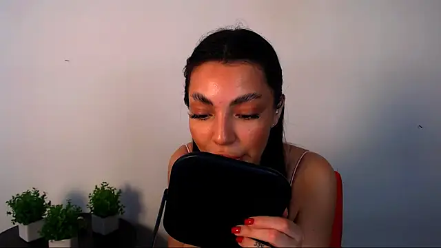 Lexi Jous online show from June 8, 2026, 8:37 am