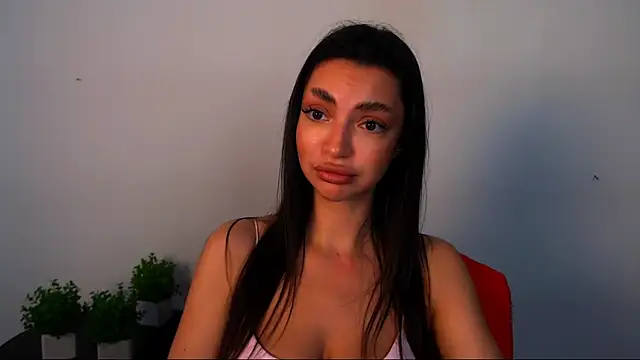 Lexi Jous online show from June 12, 2026, 10:58 am