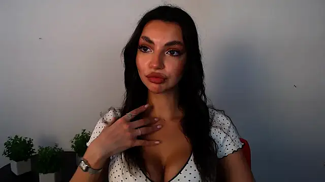 Snapshot of Lexi_Jous chatting on June 28, 2026, 12:22 pm Lexi Jous online show from June 28, 2026, 12:22 pm