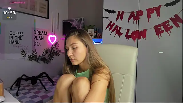 SofiaLolipop online show from October 28, 2025, 2:42 pm