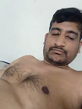 Snapshot of honeyrose765 chatting on February 7, 2026, 8:01 pm honeyrose765 online show from February 7, 2026, 8:01 pm