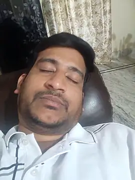 Snapshot of honeyrose765 chatting on March 4, 2026, 7:25 am honeyrose765 online show from March 4, 2026, 7:25 am