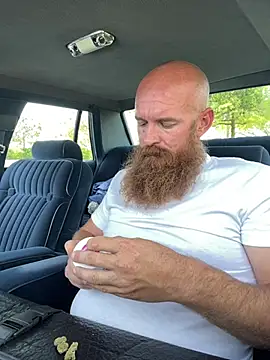32XRedBeard online show from March 22, 2025, 5:20 pm