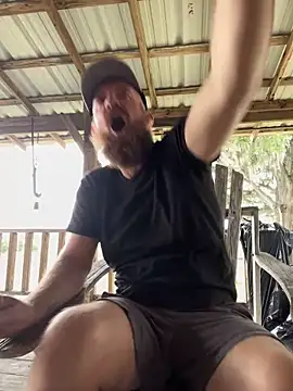 32XRedBeard online show from November 23, 2025, 5:24 pm