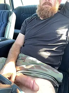 32XRedBeard online show from November 30, 2025, 2:10 pm