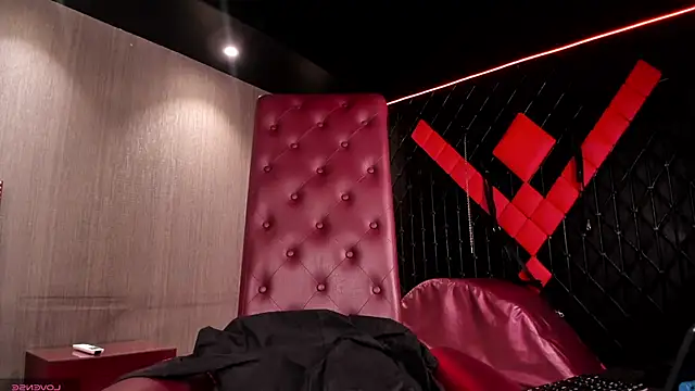 Domina-tef online show from February 21, 2025, 4:37 pm