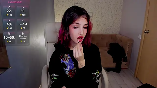 Snapshot of Ink__pleasure chatting on January 16, 2025, 8:46 pm Ink pleasure online show from January 16, 2025, 8:46 pm