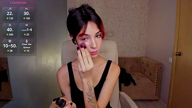 Snapshot of Ink__pleasure chatting on January 17, 2025, 9:06 pm Ink pleasure online show from January 17, 2025, 9:06 pm