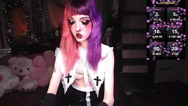 Snapshot of Ink__pleasure chatting on April 20, 2026, 11:39 pm Ink pleasure online show from April 20, 2026, 11:39 pm