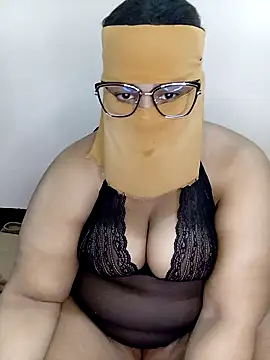 Samara-Bella online show from February 11, 2025, 4:02 pm