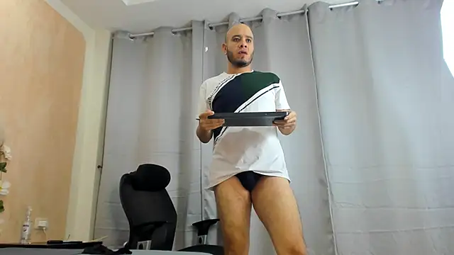 jacob lewitt online show from January 26, 2025, 11:28 am