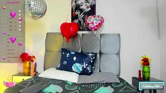 marilyn starx online show from March 18, 2025, 11:42 pm