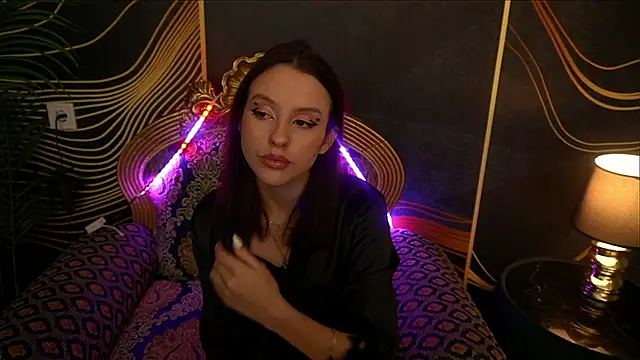 AnnaElys online show from March 8, 2025, 10:24 pm