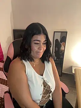 karla hotgirl online show from September 18, 2025, 2:13 am