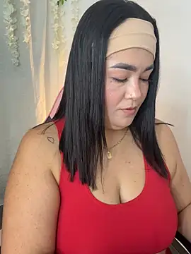 karla hotgirl online show from May 5, 2026, 1:13 am