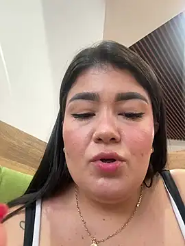 karla hotgirl online show from May 8, 2026, 10:37 pm