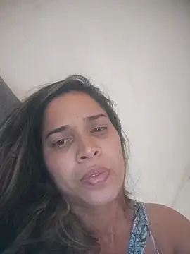 Sheilahotxh online show from September 9, 2025, 6:29 pm