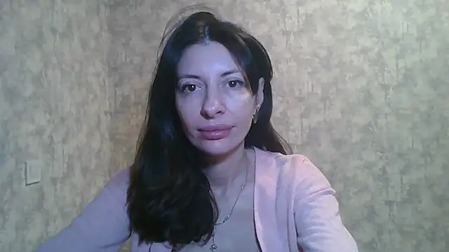 Snapshot of LissaBlossom chatting on January 13, 2025, 8:05 am LissaBlossom online show from January 13, 2025, 8:05 am