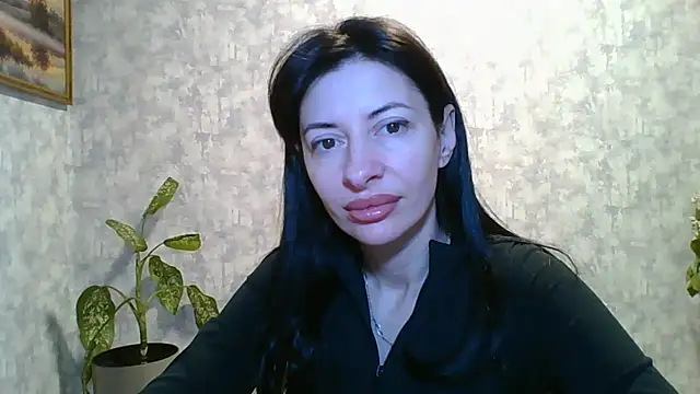 LissaBlossom online show from May 2, 2026, 5:01 am