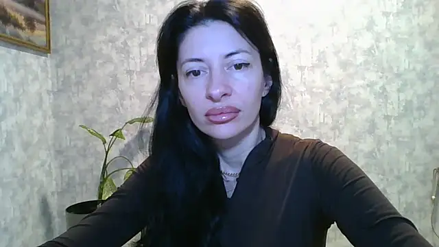LissaBlossom online show from May 16, 2026, 4:31 am