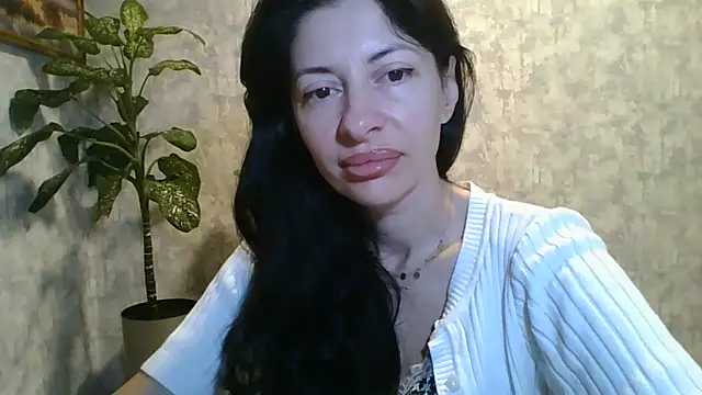 LissaBlossom online show from June 14, 2026, 3:19 am