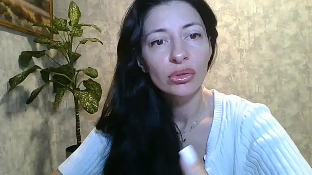 LissaBlossom online show from June 18, 2026, 3:18 am