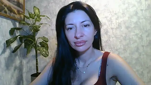 LissaBlossom online show from June 24, 2026, 2:43 am