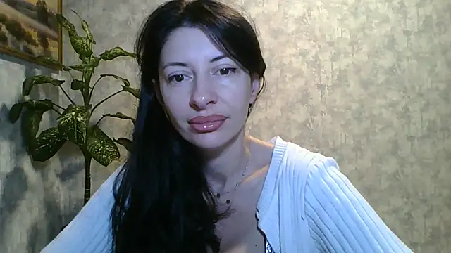 LissaBlossom online show from July 4, 2026, 5:13 am