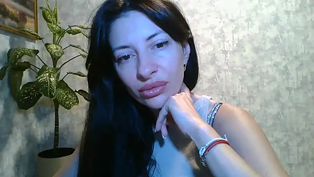 LissaBlossom online show from July 17, 2026, 2:29 am