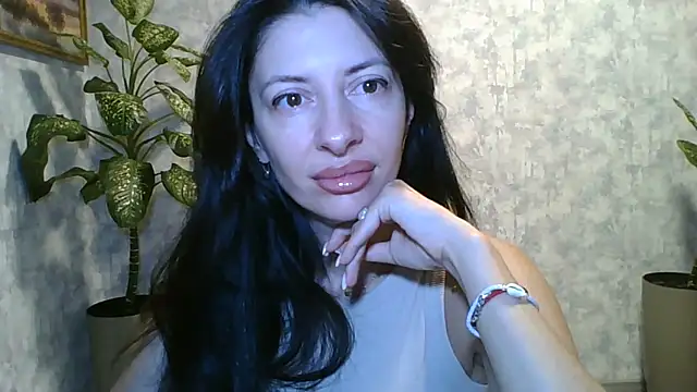 LissaBlossom online show from July 25, 2026, 4:10 am