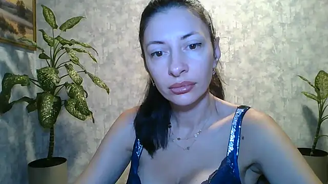 LissaBlossom online show from August 2, 2026, 3:05 am