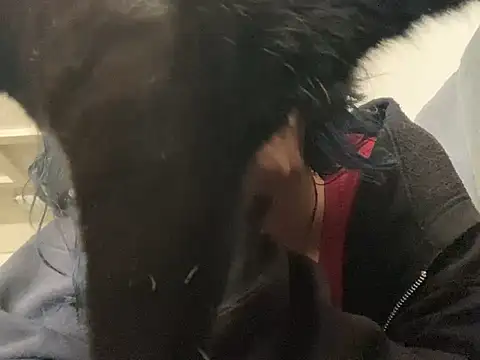 Rubyred2369 online show from January 9, 2025, 8:33 pm