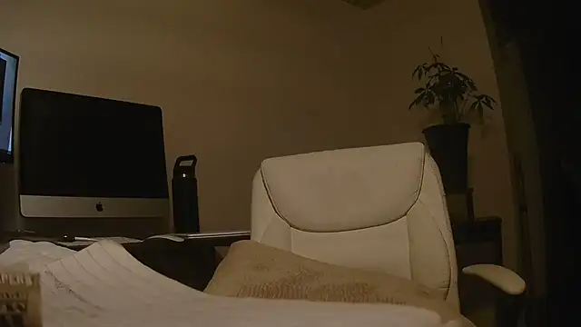 Snapshot of MrDaddyBbSnake chatting on April 22, 2026, 1:41 am MrDaddyBbSnake online show from April 22, 2026, 1:41 am