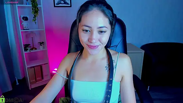 Bellalovesss online show from September 10, 2025, 7:08 am