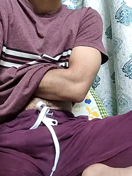 TOPMOON001 online show from October 6, 2025, 8:45 am