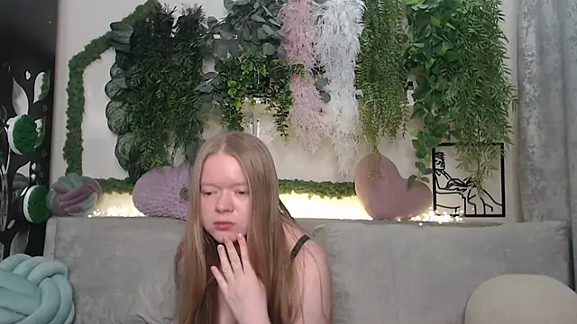 scyrim2 online show from March 6, 2025, 3:02 pm