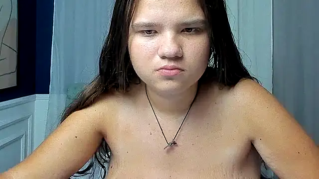 AdeleCruz online show from July 27, 2026, 12:01 pm