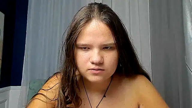 AdeleCruz online show from August 1, 2026, 11:42 am