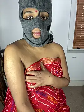 Snapshot of ArathyNambyarMallu chatting on February 19, 2025, 10:23 am ArathyNambyarMallu online show from February 19, 2025, 10:23 am