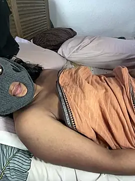 Snapshot of ArathyNambyarMallu chatting on March 6, 2025, 12:30 pm ArathyNambyarMallu online show from March 6, 2025, 12:30 pm