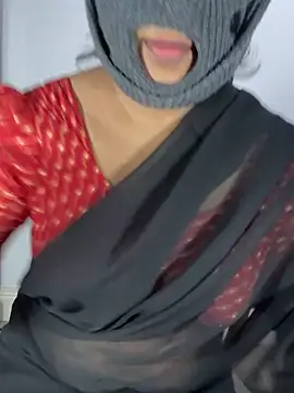 Snapshot of ArathyNambyarMallu chatting on March 11, 2025, 8:41 am ArathyNambyarMallu online show from March 11, 2025, 8:41 am