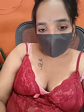 Snapshot of Lolitatamil chatting on June 14, 2026, 9:33 am Lolitatamil online show from June 14, 2026, 9:33 am