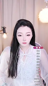 Snapshot of Zoe-99 chatting on September 20, 2025, 1:23 pm Zoe-99 online show from September 20, 2025, 1:23 pm