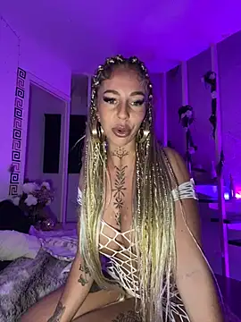 CheekyChels online show from January 13, 2025, 11:27 pm