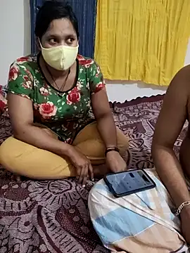 Horny Desi Girl online show from February 1, 2025, 7:34 pm