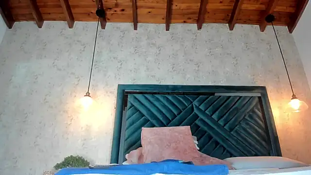 Marttina Ruiz online show from February 28, 2025, 7:46 pm