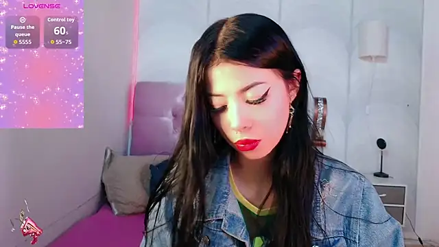 madison oli online show from November 24, 2025, 12:05 pm