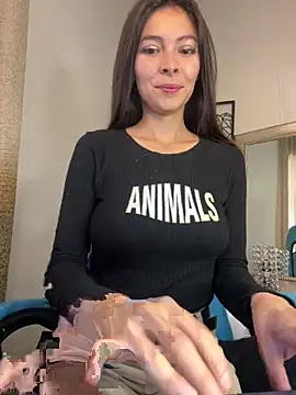 Aleska Miami online show from February 9, 2026, 2:43 pm