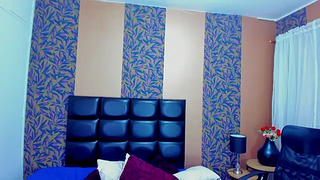 blondie lover69 online show from February 9, 2025, 1:33 am